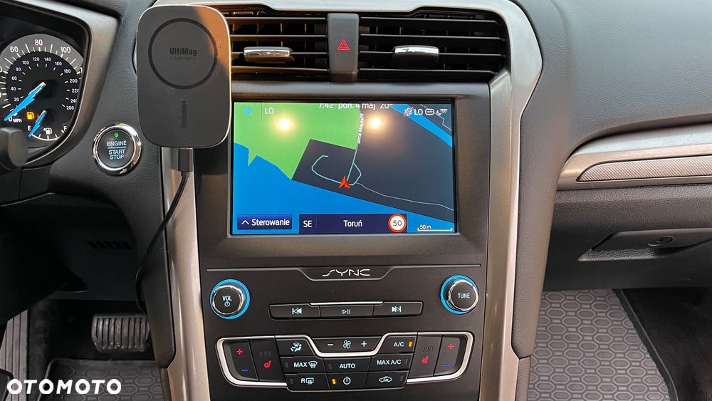 Ford Fusion - 6
