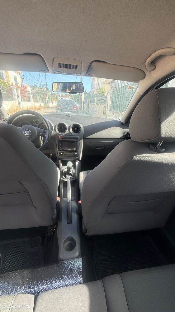 SEAT Cordoba 1.2 Reference - 4