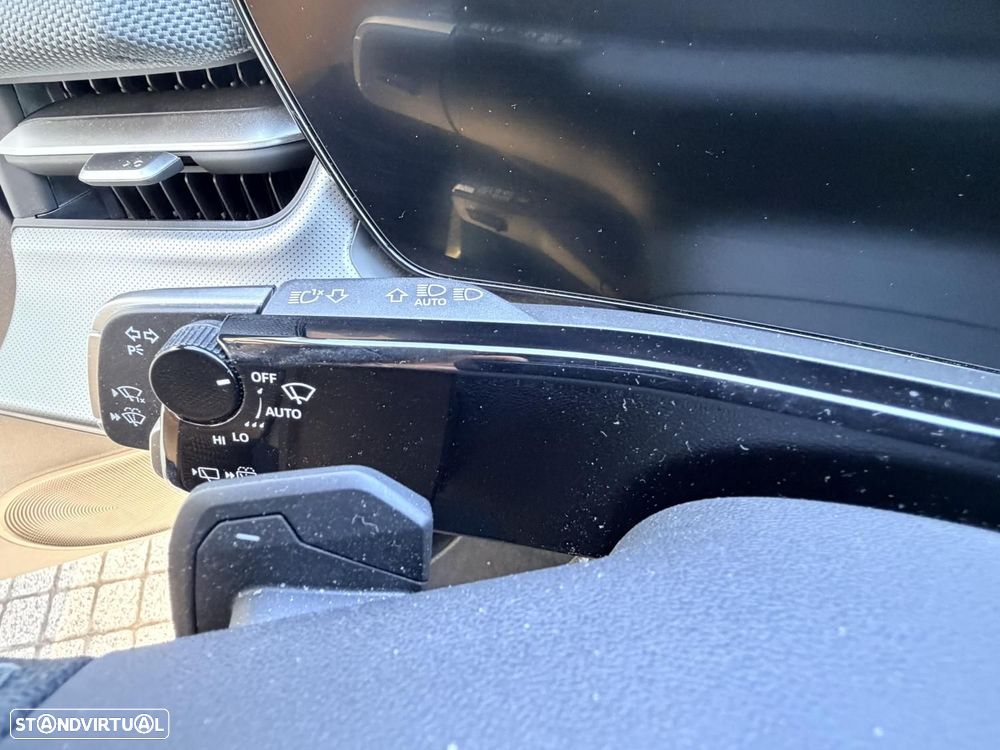 Audi Q3 Sportback e-hybrid SE Business Plus S tronic - 27