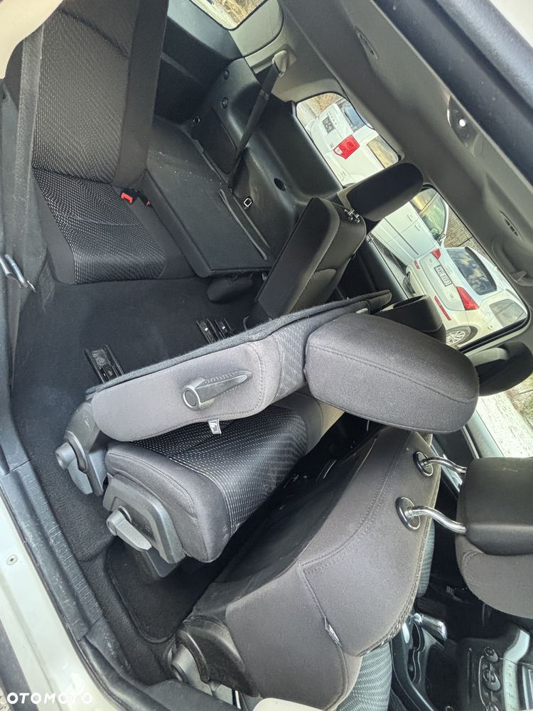 Dodge Journey - 8