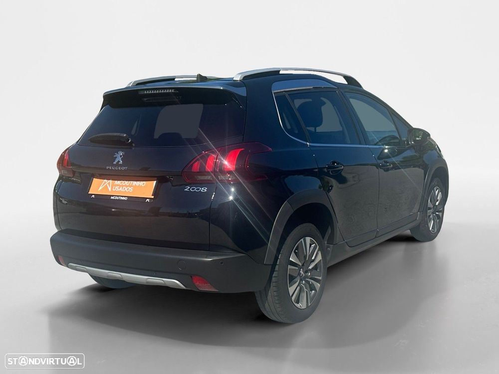Peugeot 2008 1.2 PureTech Allure - 5