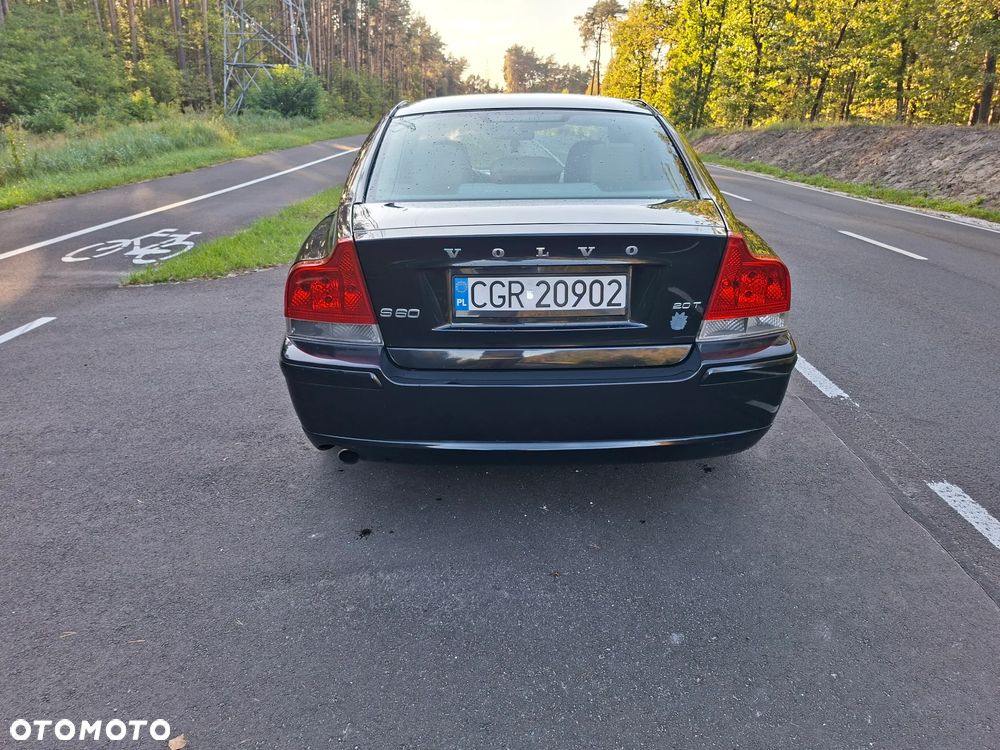 Volvo S60 ver-2-0t-momentum - 12