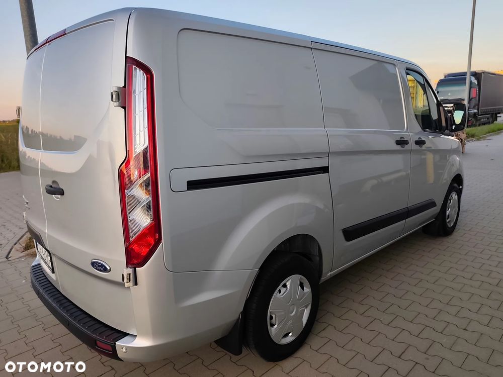 Ford Transit Custom - 3