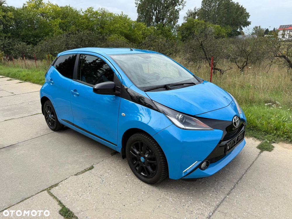 Toyota Aygo x-play - 20