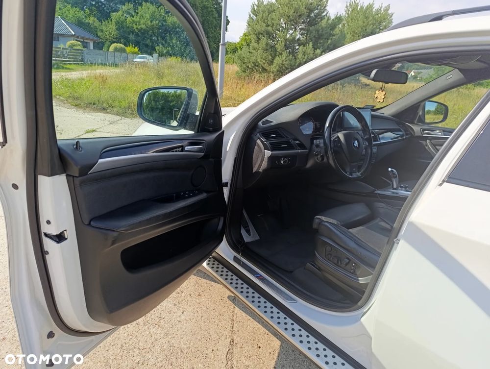 BMW X6 - 10