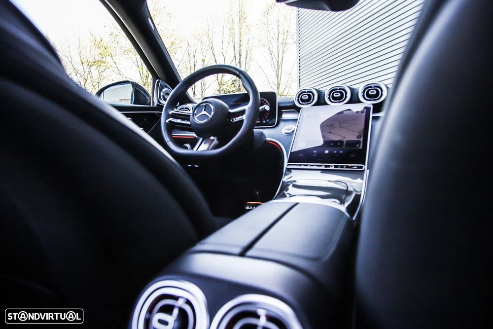 Mercedes-Benz C 300 de T 9G-TRONIC AMG Line - 27