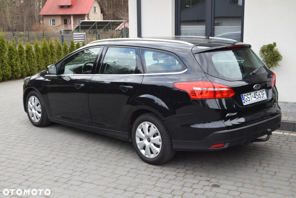 Ford Focus 1.0 EcoBoost Titanium - 10