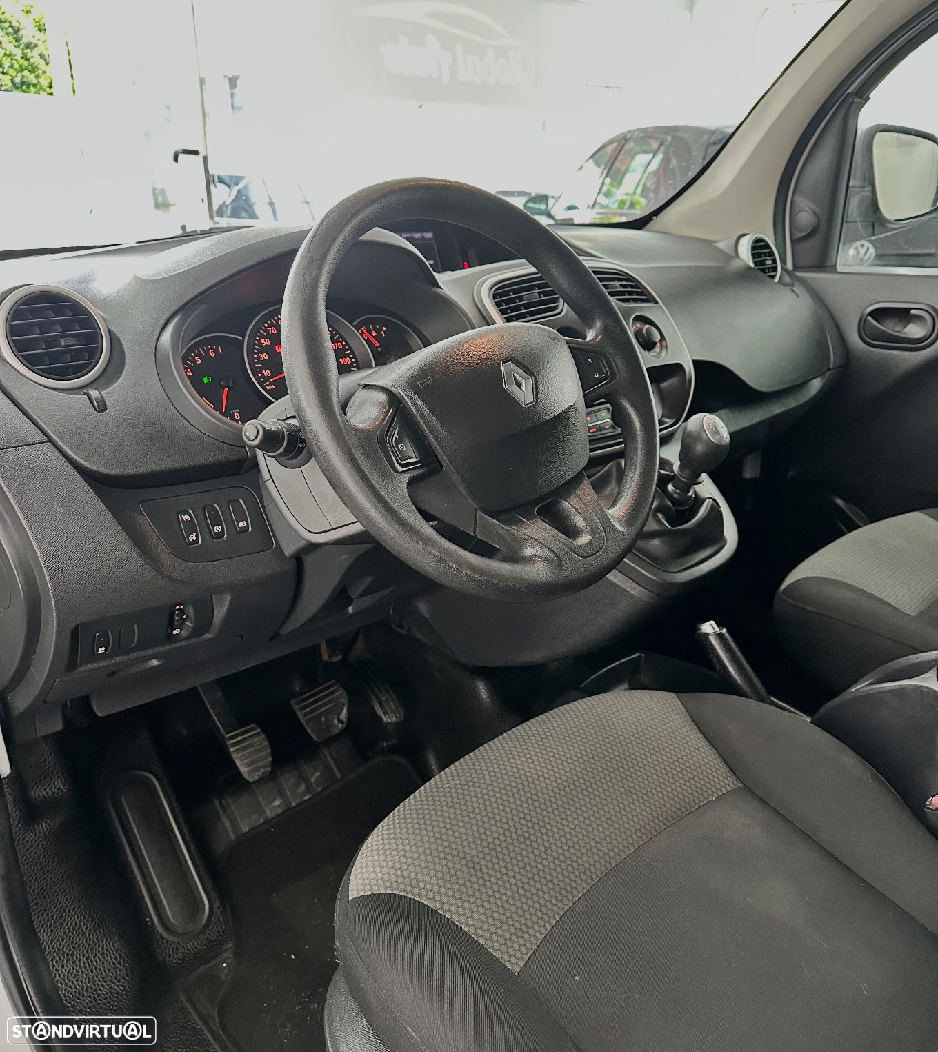 Renault Kangoo MAXI - 24