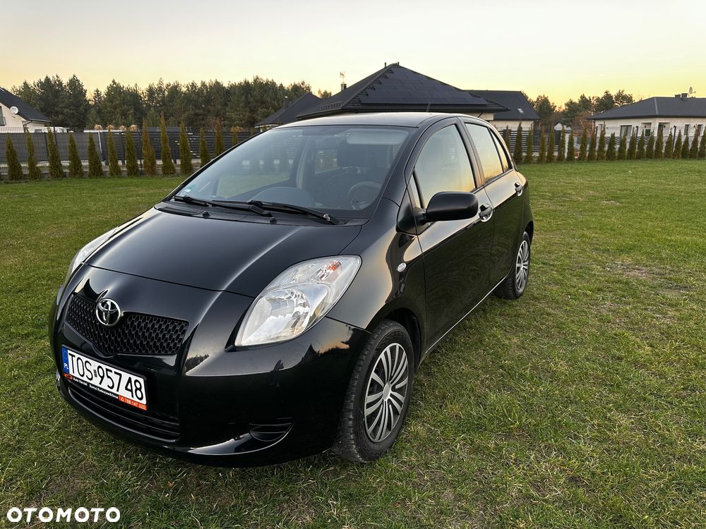 Toyota Yaris 1.3 VVT-i Luna - 2