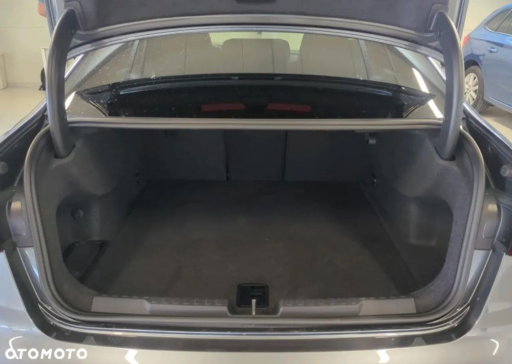 Audi S3 TFSI quattro S tronic - 17