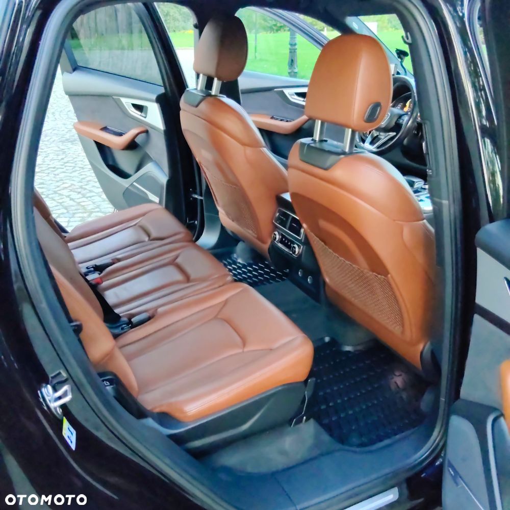 Audi Q7 - 16