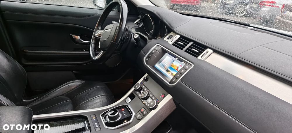 Land Rover Range Rover Evoque - 22