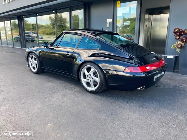 Porsche 911 Série F - 6