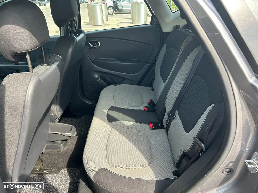 Renault Captur ENERGY dCi 90 EDC Dynamique - 8