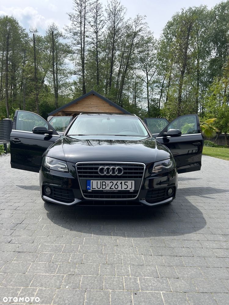Audi A4 Avant 2.0 TDI - 8