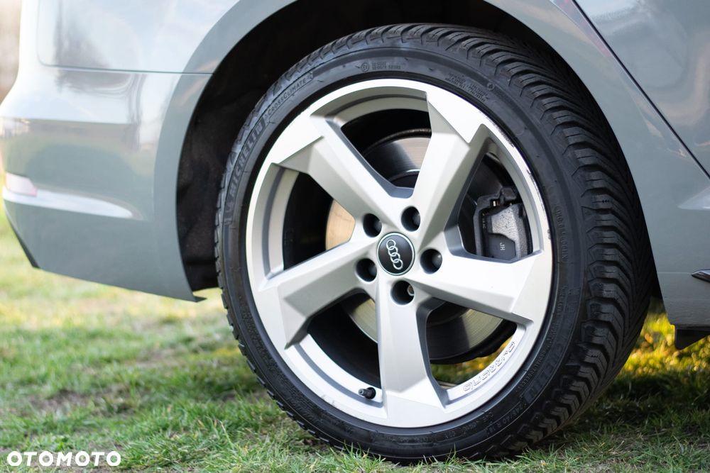 Audi A4 Avant 2.0 TFSI S tronic - 27