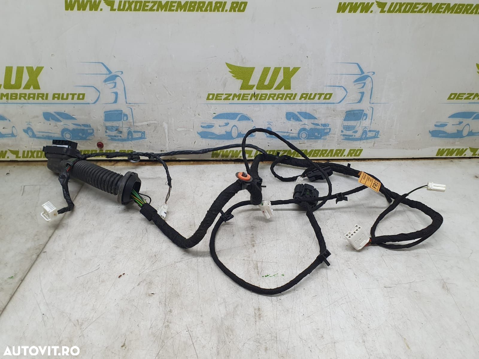 Cablaj usa dreapta fata 82713-35020 SsangYong Tivoli 1 [facelift] [20 - 1