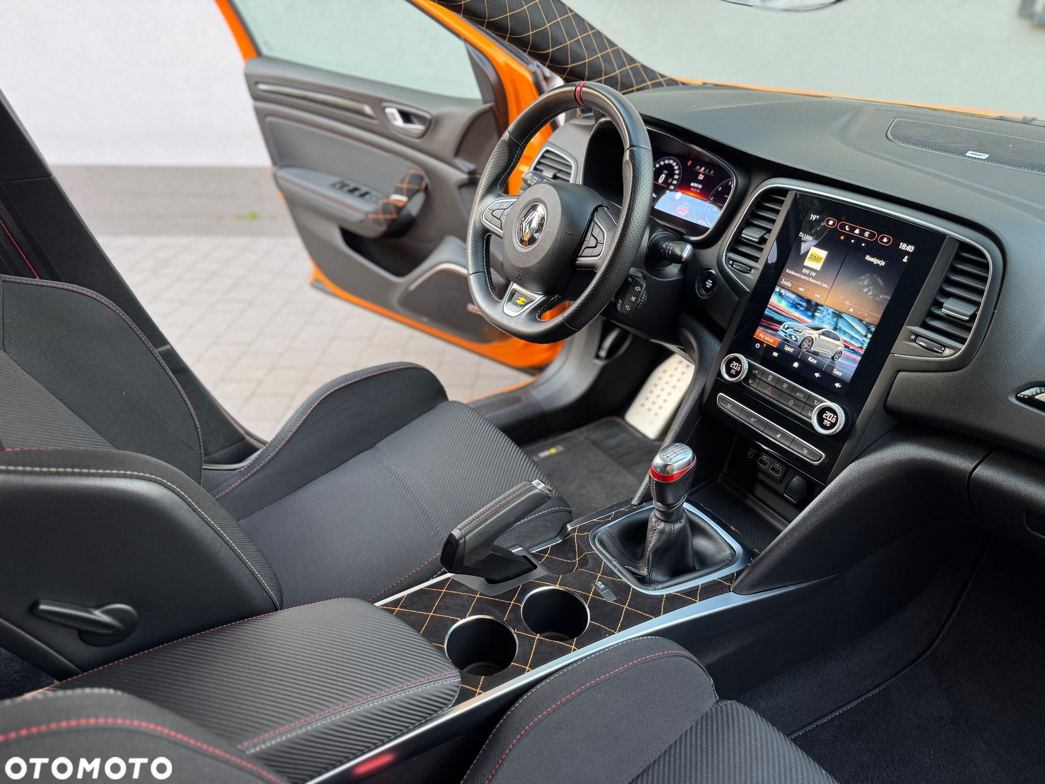 Renault Megane TCe 300 GPF R.S TROPHY - 19