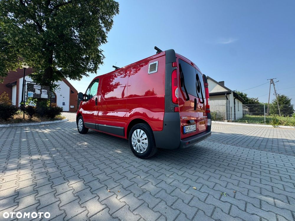 Opel Vivaro - 13