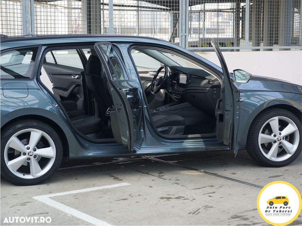 Skoda Octavia 2.0 TDI DSG Exclusive Plus - 20