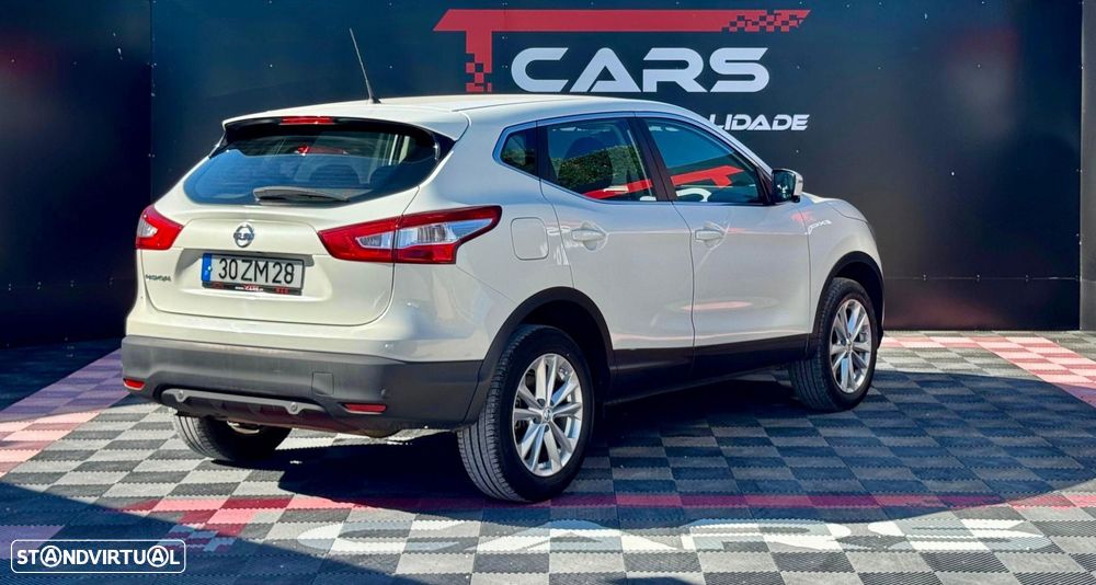 Nissan Qashqai 1.5 dCi Acenta - 6