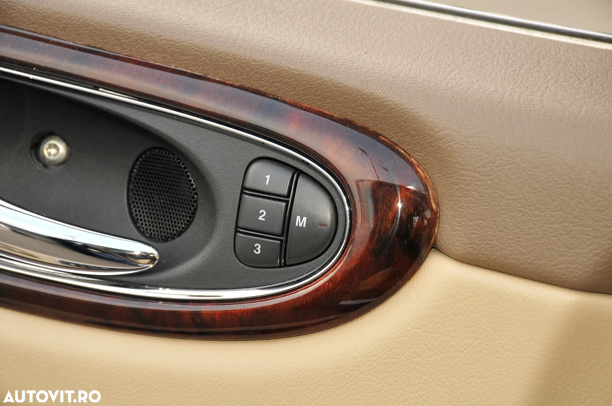 Jaguar XJ XJ6 2.7 Twin Turbo Diesel (LWB) Sovereign Last Edition - 23
