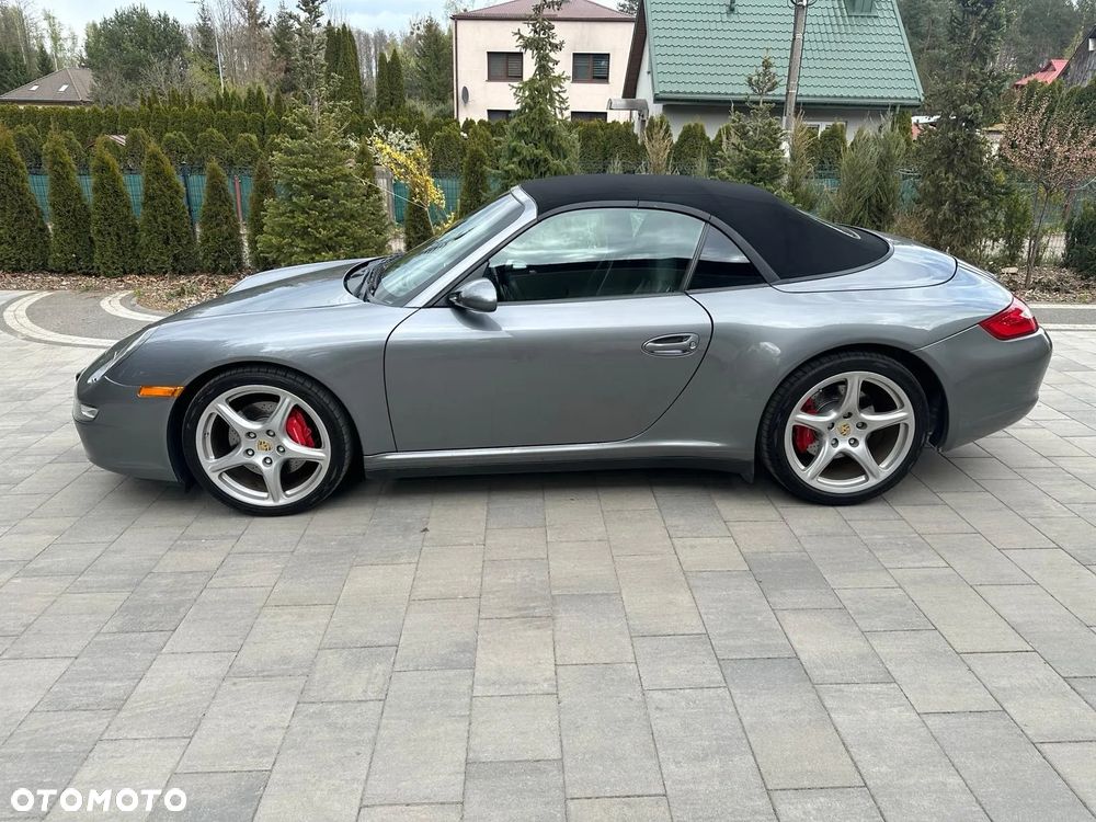 Porsche 911 Carrera 4 S - 8