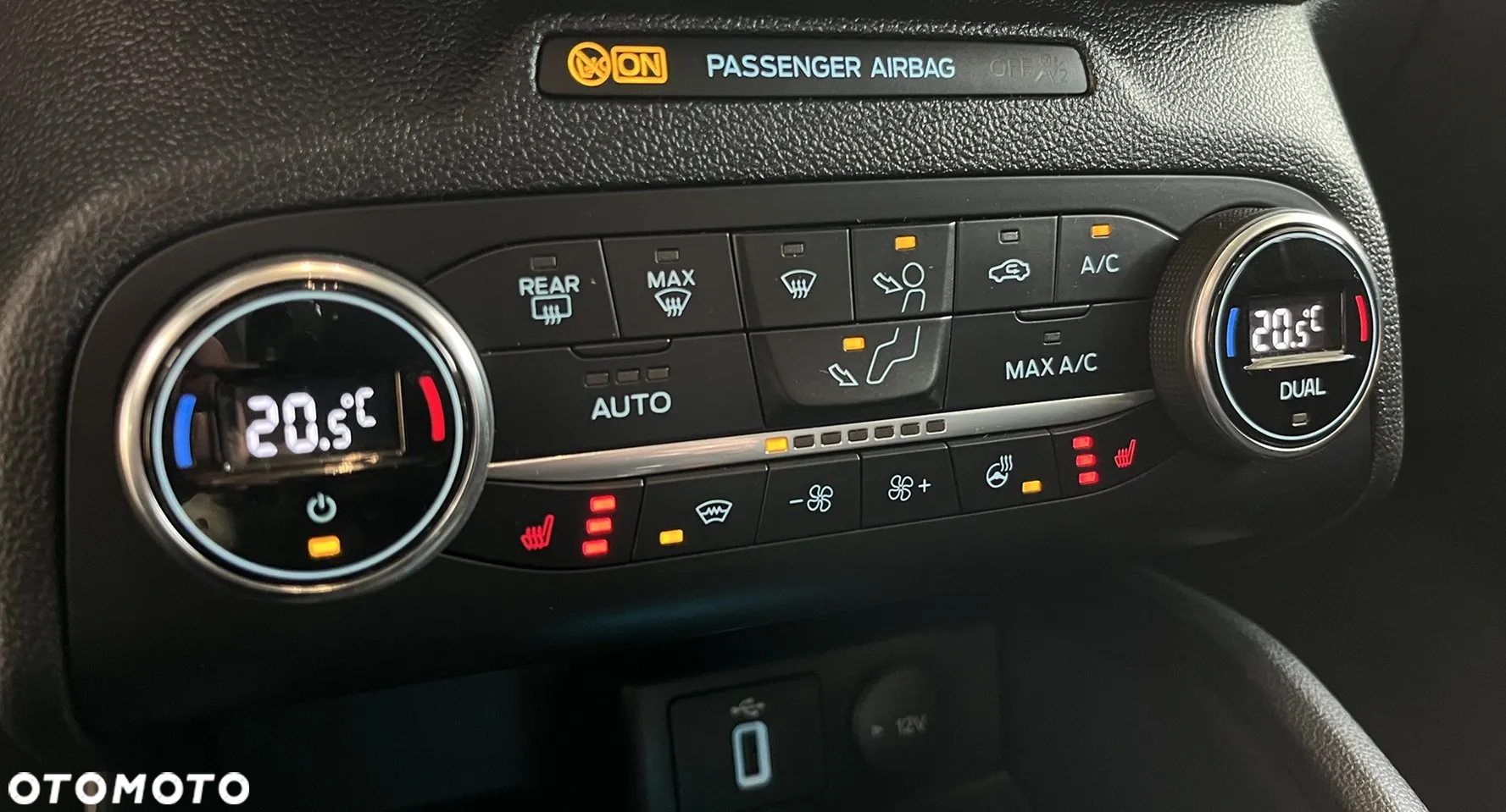 Ford Focus - 15