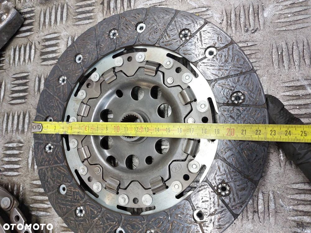 KOŁO DWUMASOWE + TARCZA + DOCISK + ŁOŻYSKO VOLKSWAGEN GOLF VI 2.0 TDI - 9