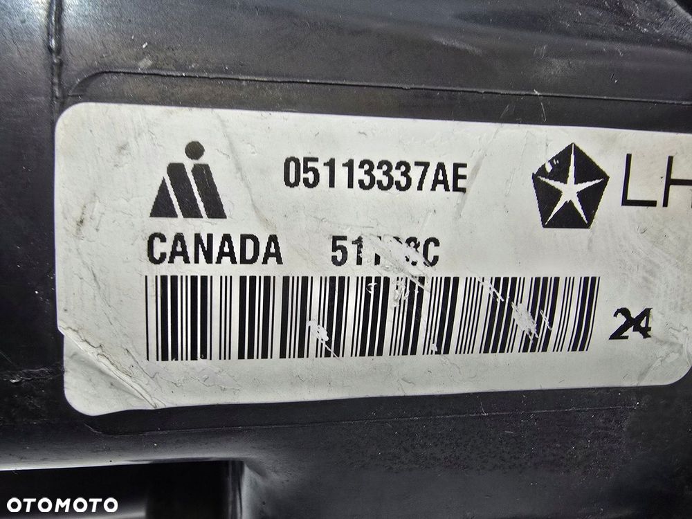 reflektor lampa przód lewy chrysler voyager town country usa 05113337ae - 5