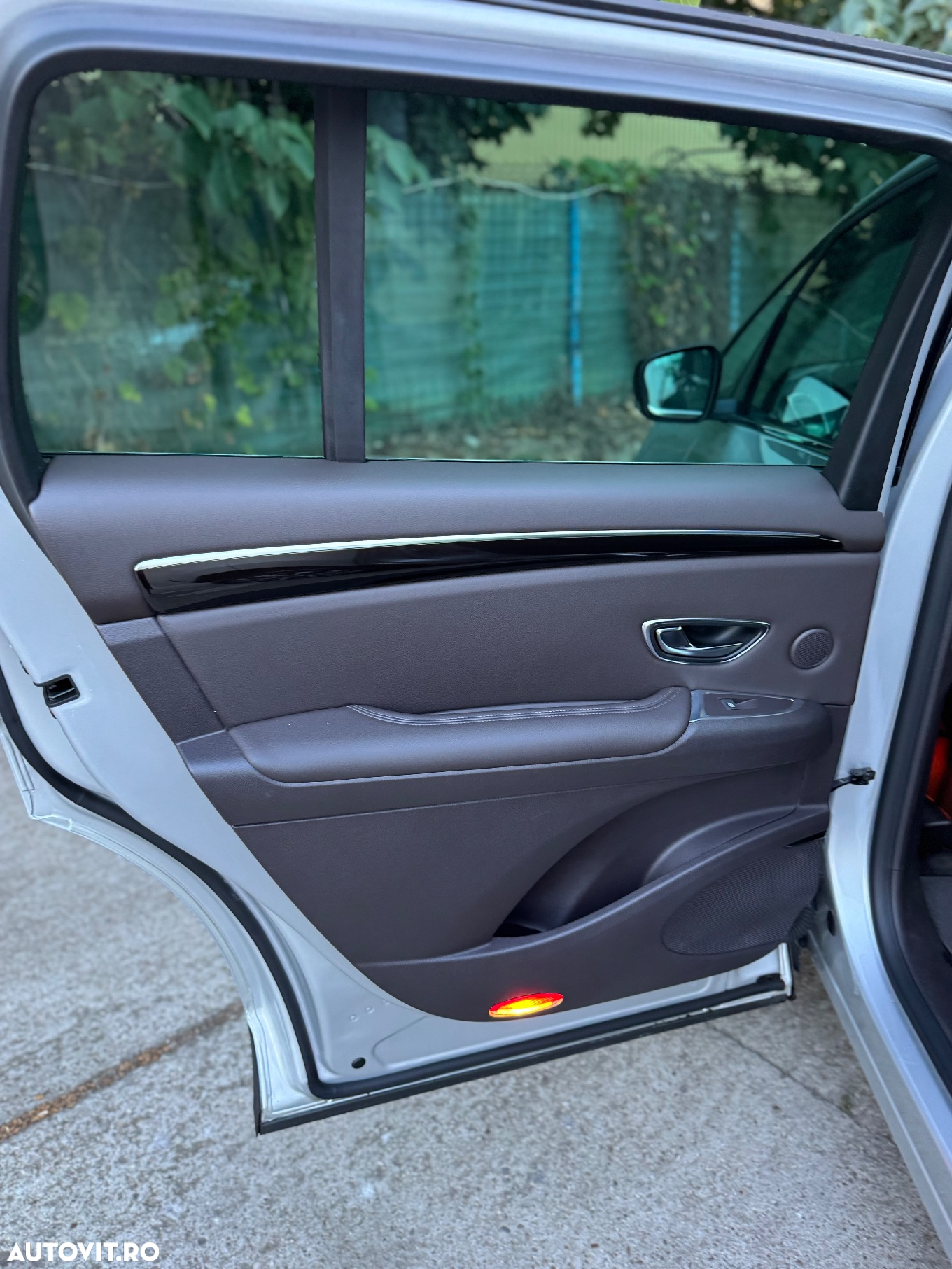 Renault Espace Energy dCi 160 EDC Intens - 14