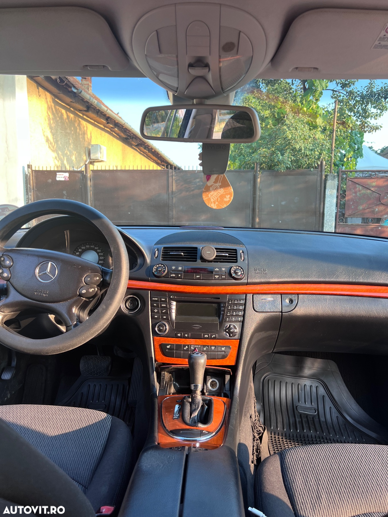 Mercedes-Benz E 220 T CDI Automatik Classic BusinessEDITION - 18