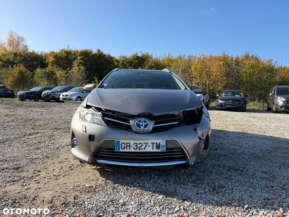 Toyota Auris 1.8 HSD Luna - 11