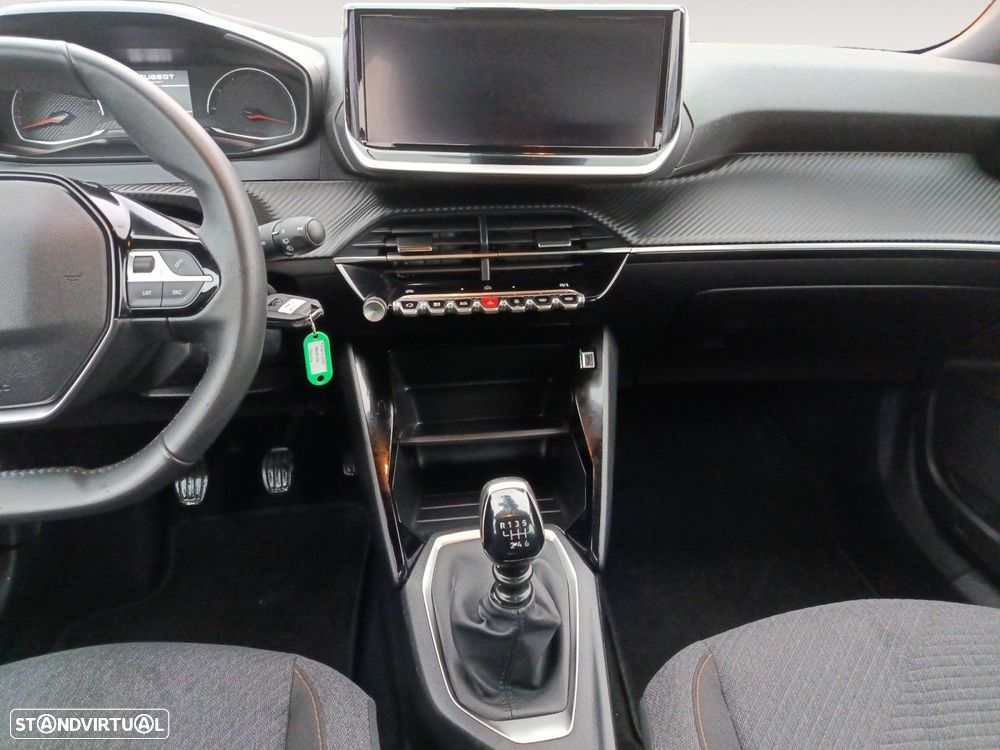 Peugeot 2008 1.2 PureTech Style - 11
