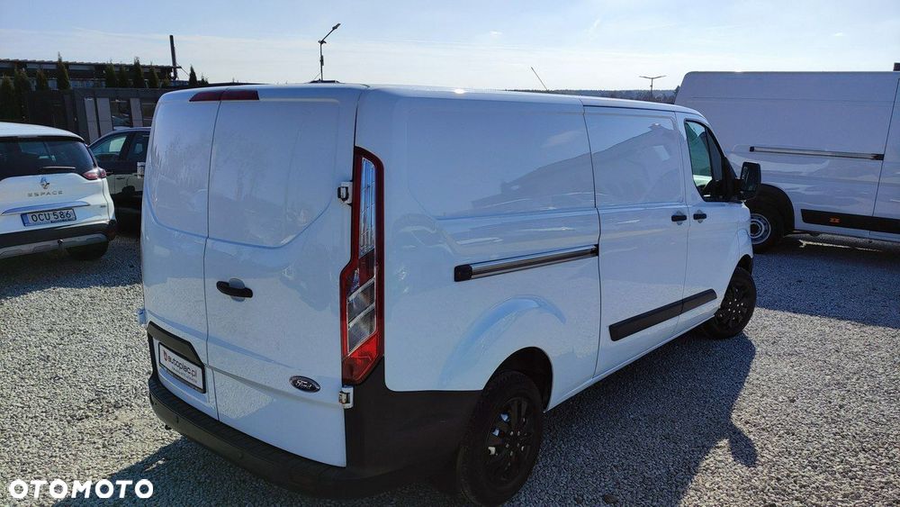 Ford Transit Custom - 33