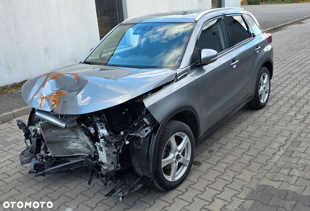 Suzuki Vitara 1.4 Boosterjet Allgrip Comfort+ - 24