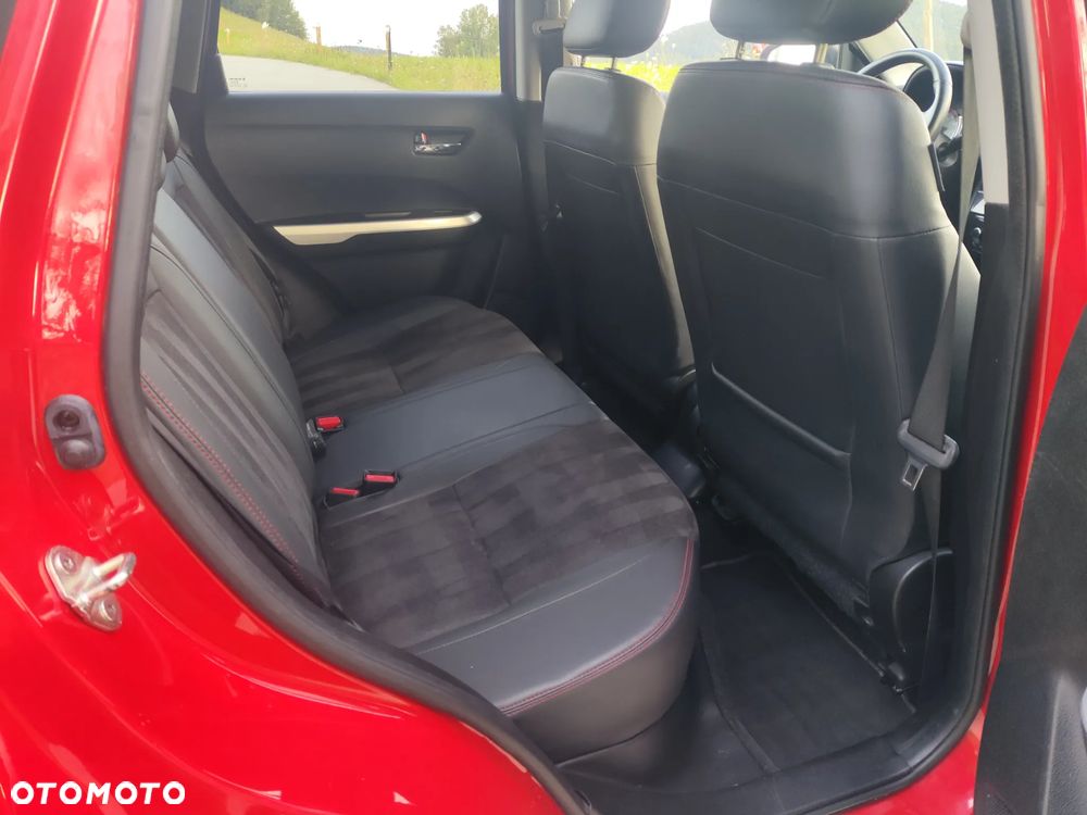 Suzuki Vitara 1.4 Boosterjet Premium 4WD - 23