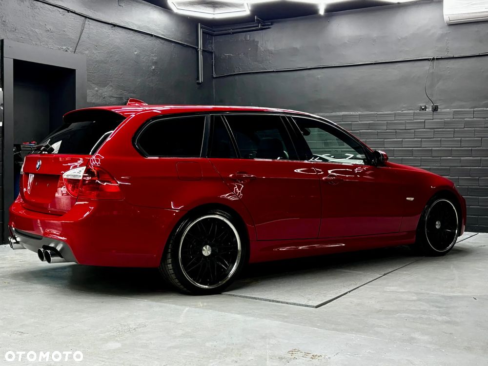 BMW Seria 3 335xi - 37