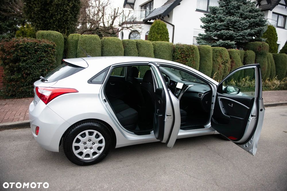 Hyundai i30 1.4 Style - 8