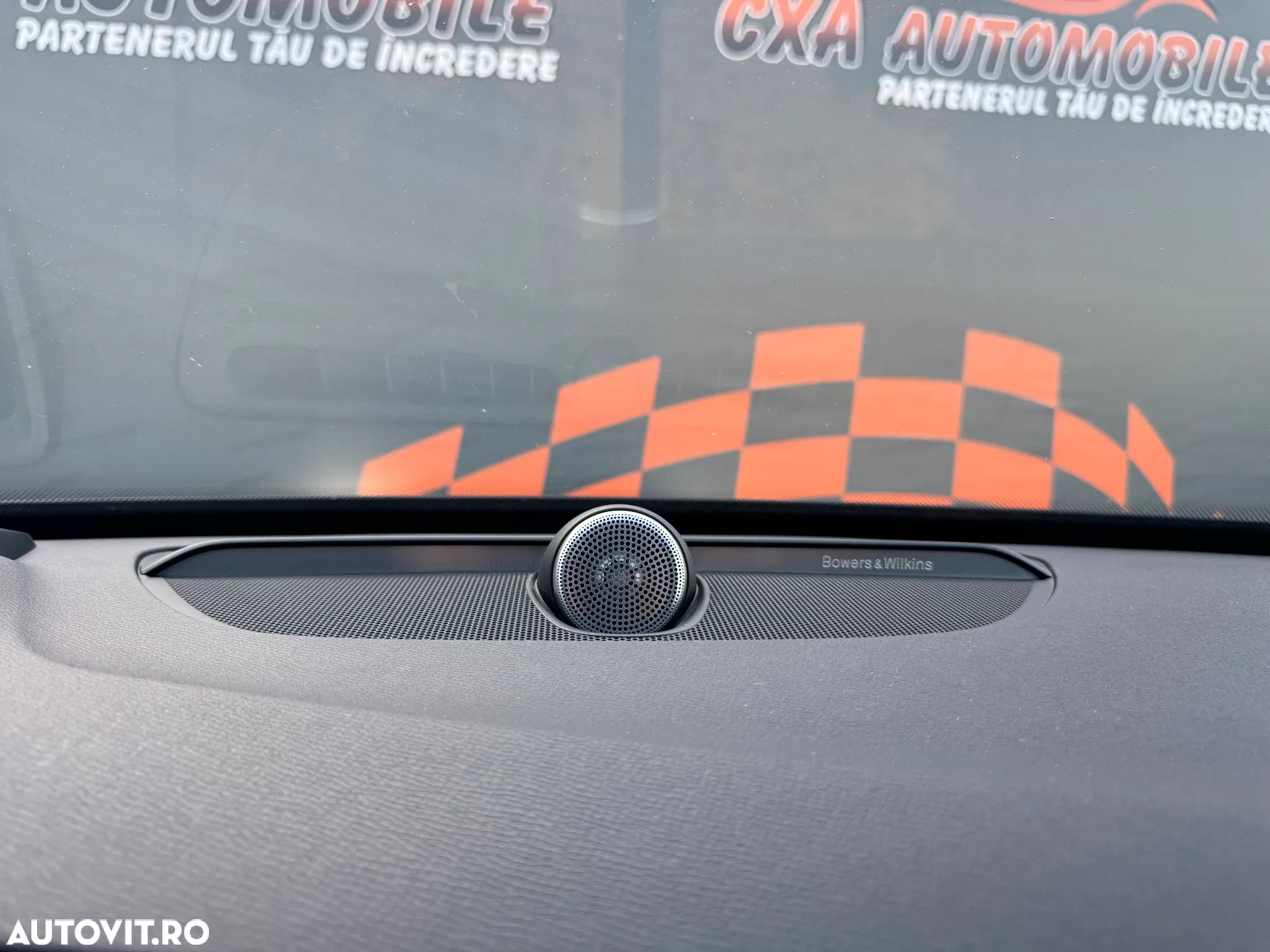 Volvo XC 90 D5 AWD Geartronic Inscription - 34
