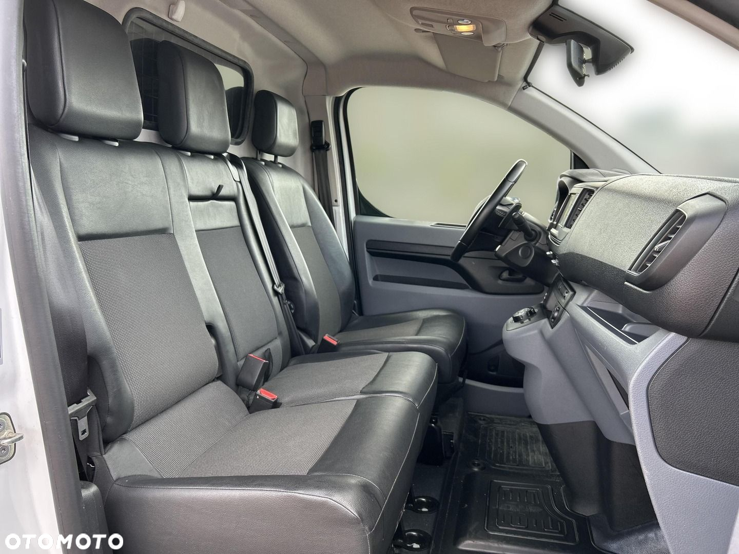 Toyota PROACE - 14