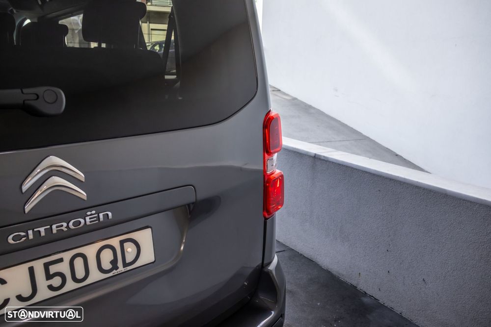 Citroën Spacetourer - 12