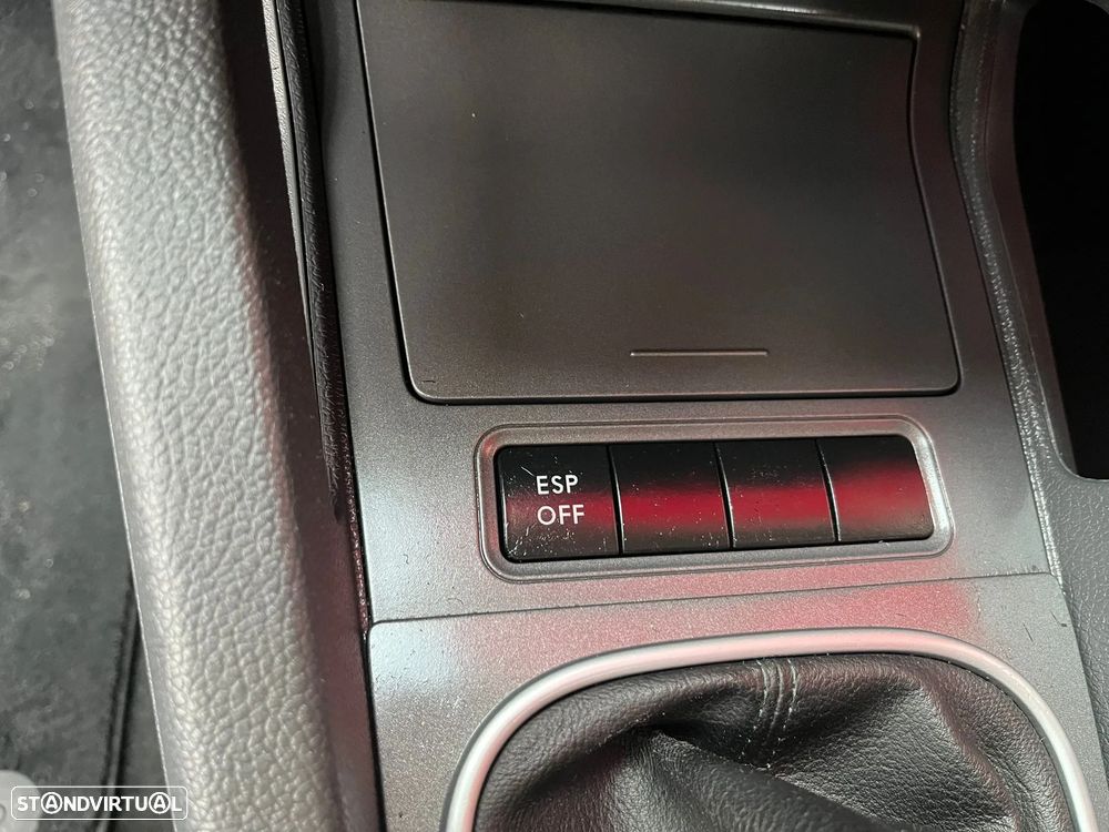 VW Golf Variant 1.9 TDi Confortline - 21