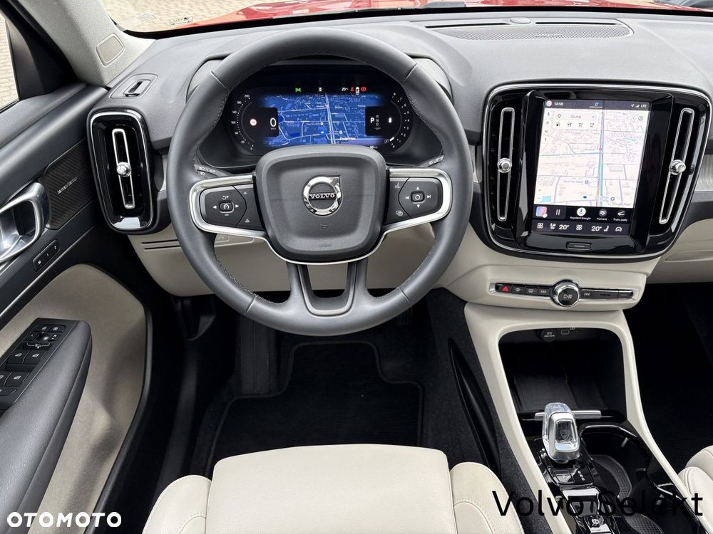 Volvo XC 40 - 22