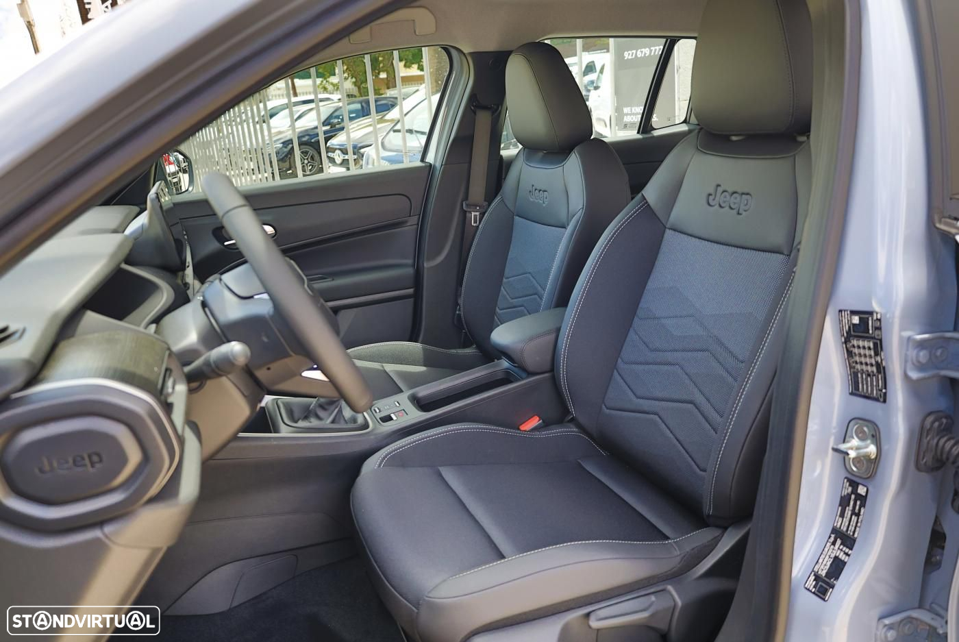 Jeep Avenger 1.2 GSE T3 Altitude - 9
