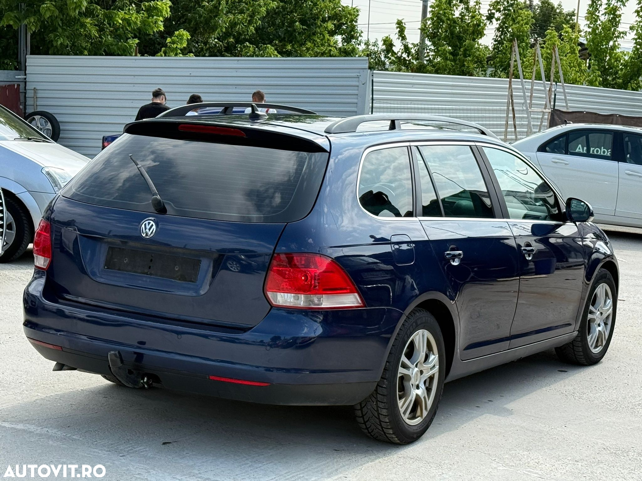 Volkswagen Golf 1.9 TDI Comfortline DSG - 6