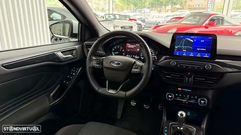 Ford Focus 1.0 EcoBoost S&S ST-LINE STYLE - 14