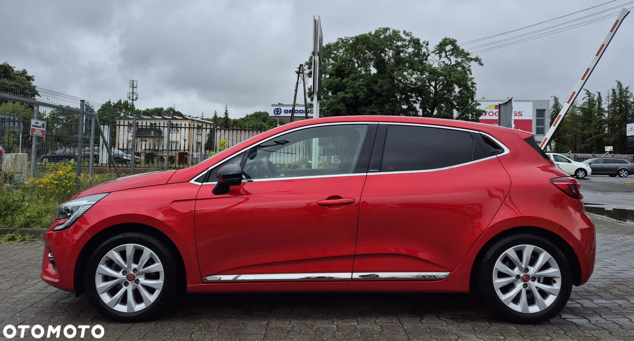 Renault Clio 1.6 E-TECH Intens - 4