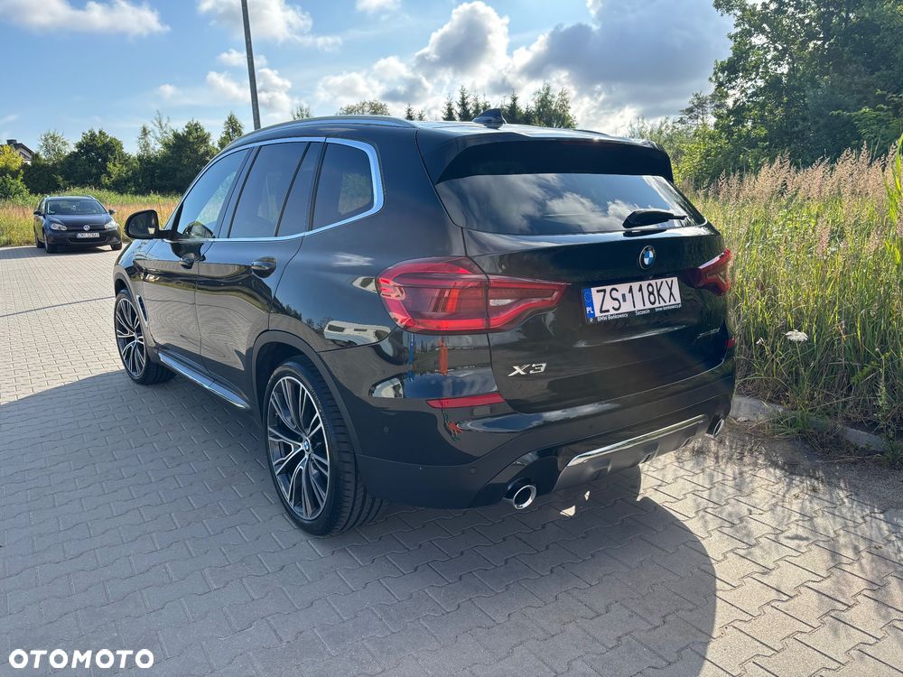 BMW X3 xDrive20d Luxury Line - 2