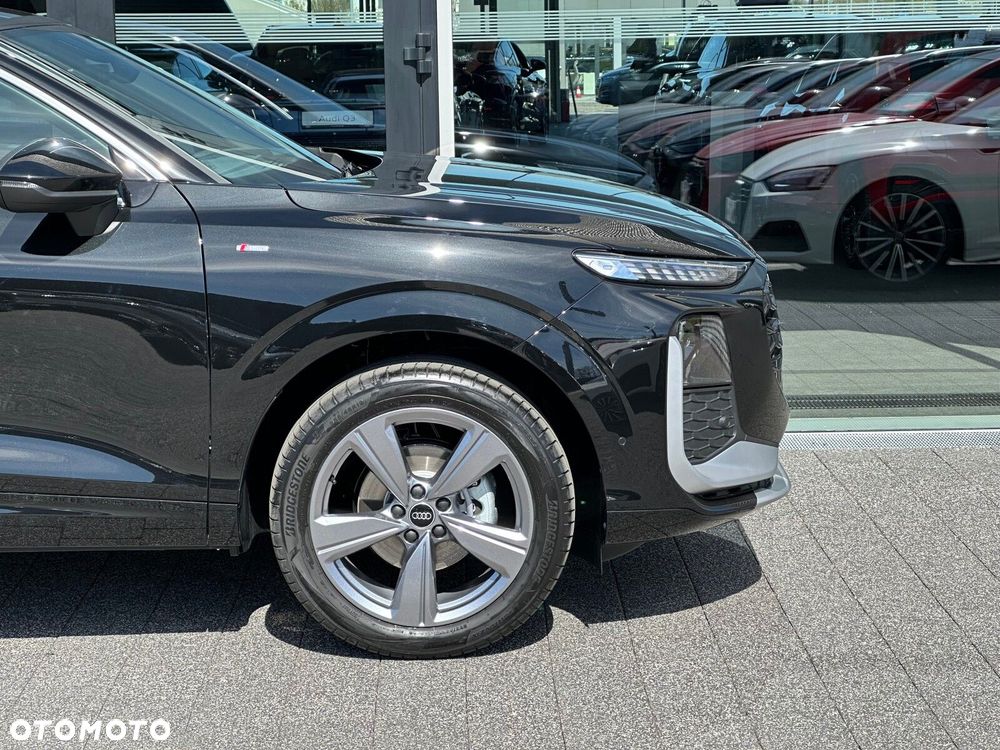 Audi Q3 Sportback - 5